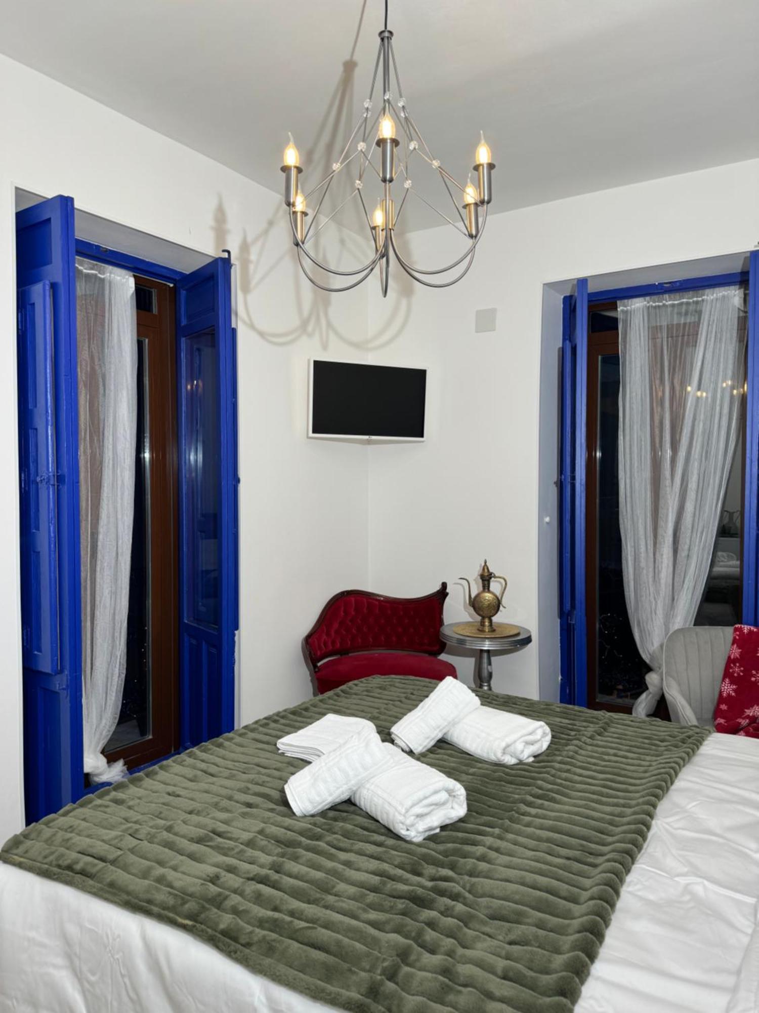 Castanos 4 Aparthotel *